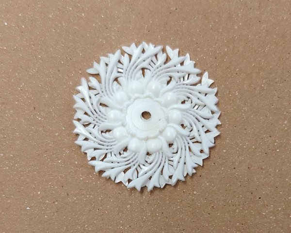 画像2: ヴィンテージ/ドイツ/プラスティック/レースフラワー/30mm（2枚） (2)