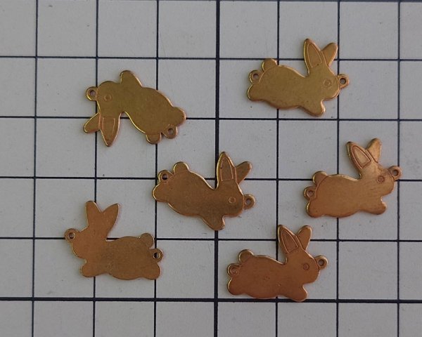 画像2: ヴィンテージ/ブラスコネクター/うさぎ(1個) (2)