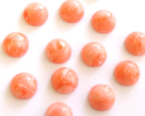 画像1: ヴィンテージ/日本/プラスチックカボション/コーラルマーブル/約8mm(1個) (1)