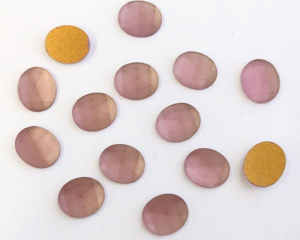 画像3: ヴィンテージ/チェコ/ガラスカボション/フロストアメシストローズカット/約12×10mm(1個) (3)