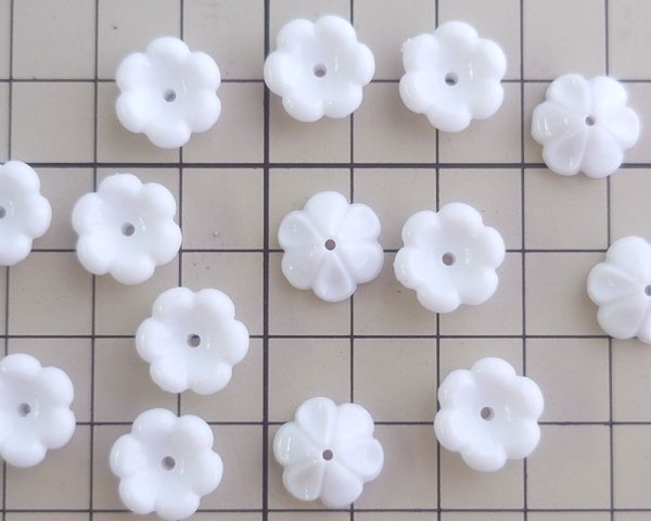 画像2: ヴィンテージ/プラスチック/ホワイトフラワー(2個) (2)