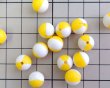 画像2: ヴィンテージ/ドイツ/プラスチック/イエローホワイトラウンド（1個） (2)