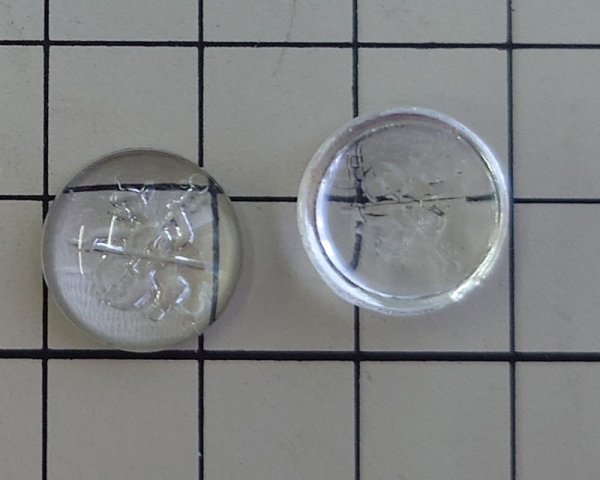 画像2: ヴィンテージ/ドイツ/ガラスインタリオ/チェロ弾きの猫/約13mm（1個） (2)