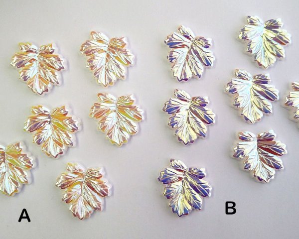 画像2: ns170/ヴィンテージ/ドイツ/ガラスカボション/リーフ/ホワイトオーロラ(1個) (2)