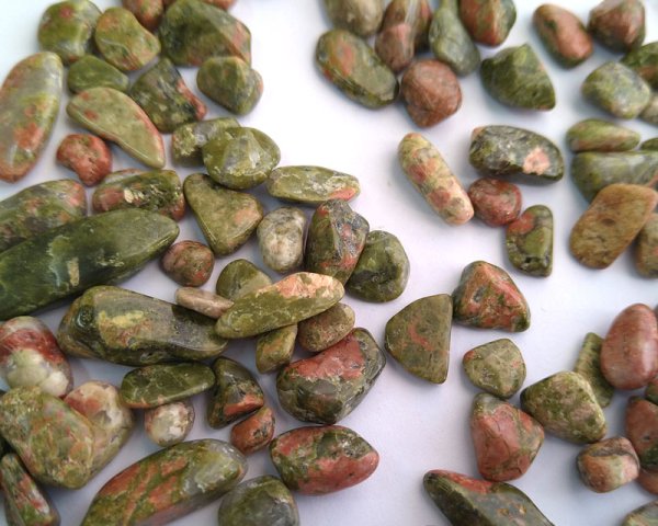 画像1: ユナカイトのかけら(25g) (1)