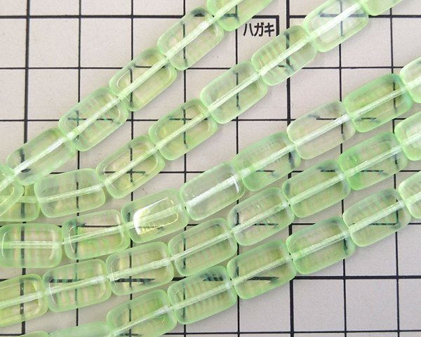 画像2: チェコガラスビーズ/レクタングル/ペリドットストライプ(4個) (2)