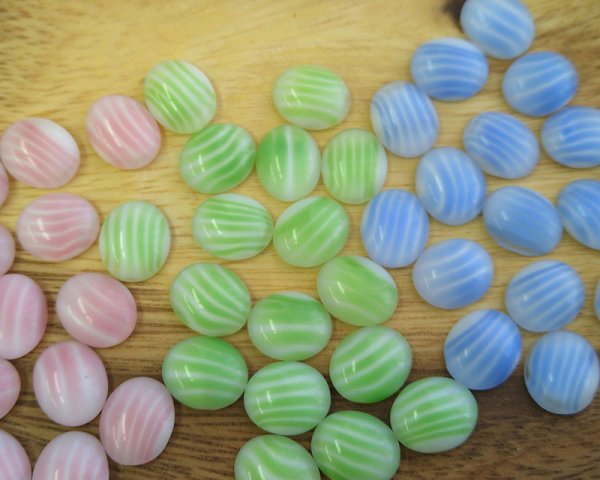 画像3: ヴィンテージ/ドイツ/ガラス/ストライプ/グリーン/約12×10mm(1個) (3)