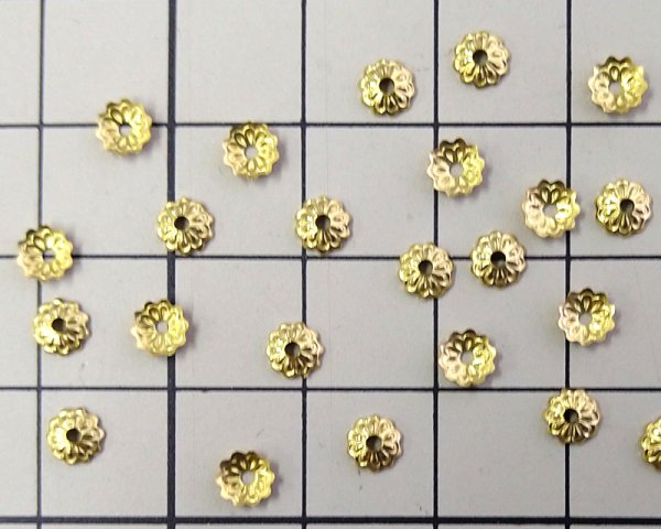 画像2: メッキなし真鍮/ミニフラワービーズキャップ(10個) (2)