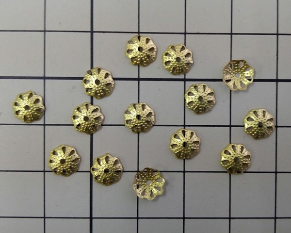 画像2: メッキなし真鍮/透かしビーズキャップ(10個) (2)