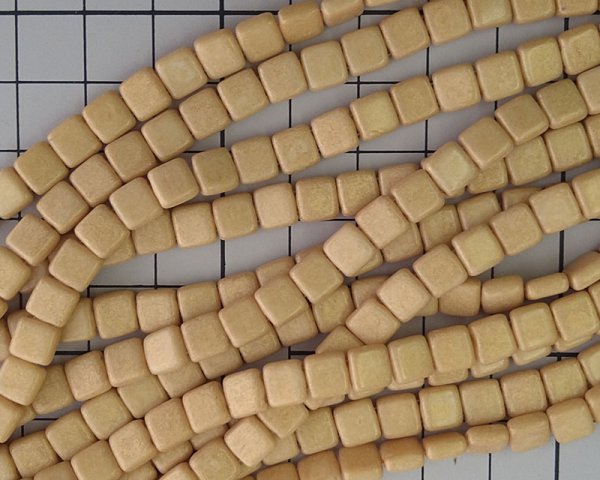 画像2: チェコガラスビーズ/2ホールタイル/ジンジャー(10個） (2)