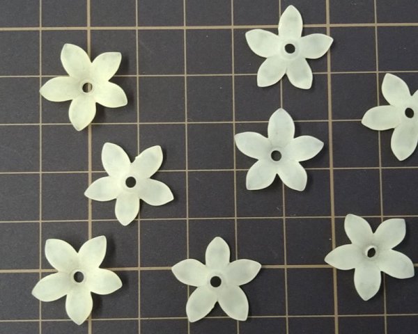 画像2: ヴィンテージ/ドイツ/プラスチック/フラワー215/フロストライトイエロー(2個) (2)