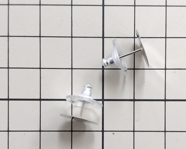 画像2: サージカルステンレス(SUS316L)12mm皿付きピアス (2)