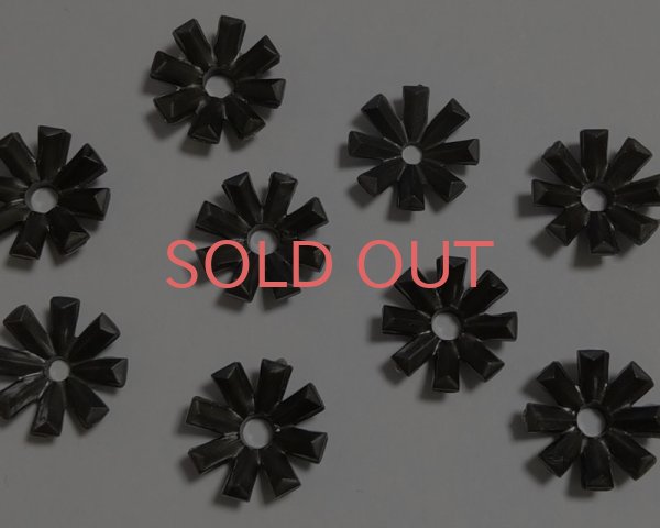 画像2: ヴィンテージ/ドイツ/プラスチック/フラワー217/シルキーグレー(2個) (2)