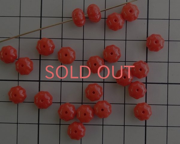 画像2: チェコガラスビーズ/パンプキン/オレンジレッドミックス(10個) (2)