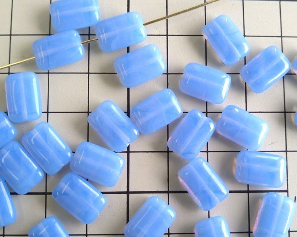 画像4: チェコガラスビーズ/レクタングル/ブルーオパール(10個) (4)