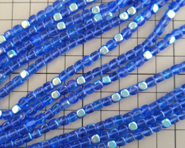 画像2: チェコガラスビーズ/サファイアオーロラ/キューブ/6×5mm(4個) (2)