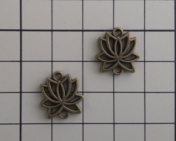 画像2: メタルコネクター/ロータス/金古美(2個) (2)