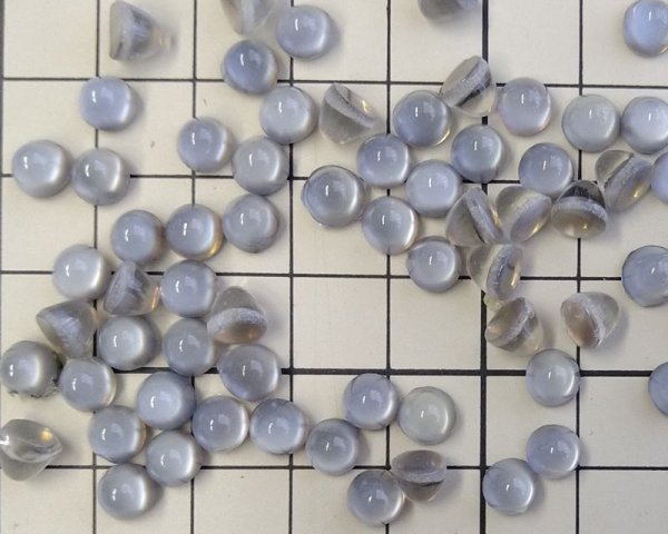 画像2: ns211/ヴィンテージ/ドイツ/ガラスカボション/ミニコーン/ムーングレイ（1個） (2)