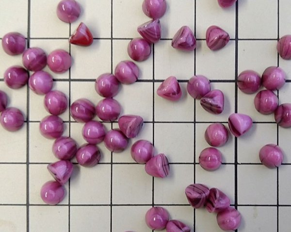 画像2: ns211/ヴィンテージ/ドイツ/ガラスカボション/ミニコーン/いちごチョコ（1個） (2)