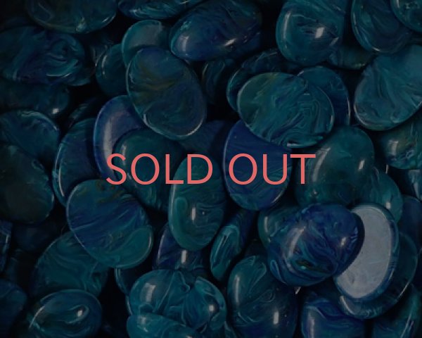 画像2: ヴィンテージ/ドイツ/プラスチックカボション/ブルーグリーンマーブル/25×18mm(1個) (2)