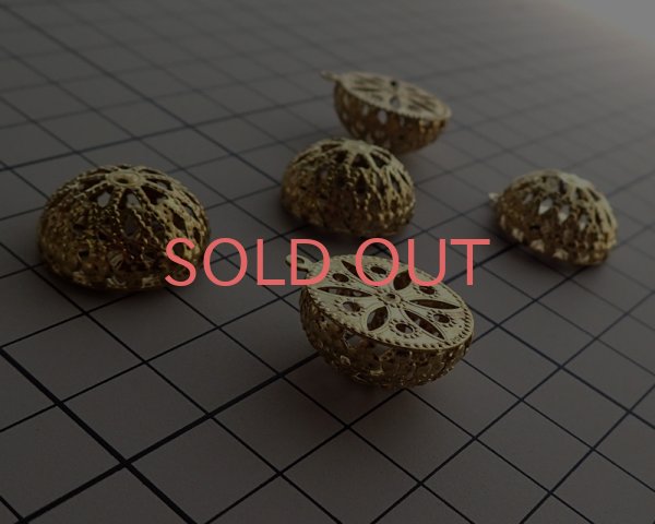 画像3: デッドストック/ブラス/USA/レースドームチャーム（2個） (3)