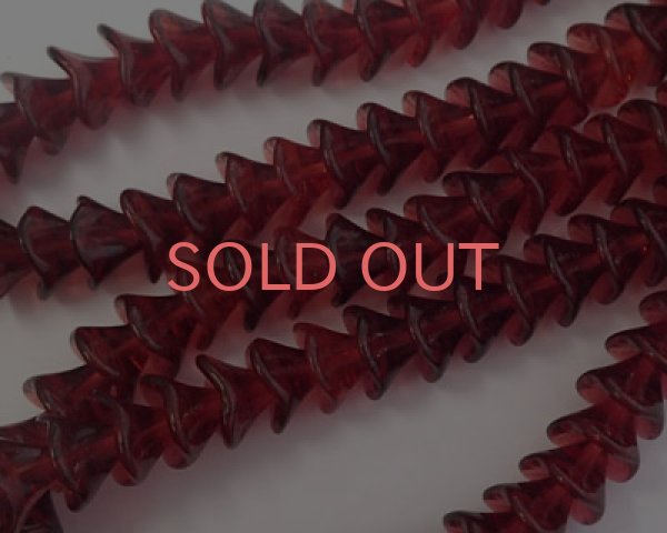 画像2: チェコガラスビーズ/スリーペタルフラワー/モーブ(2個） (2)