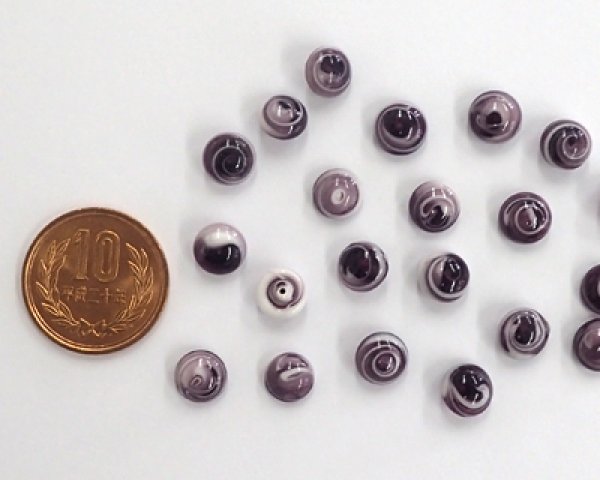 画像2: ヴィンテージ/ラウンドガラスパーツ/パープルマーブル(6個) (2)