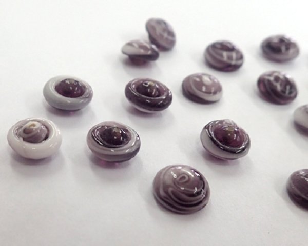 画像3: ヴィンテージ/ラウンドガラスパーツ/パープルマーブル(6個) (3)