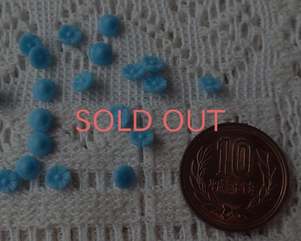 画像2: ヴィンテージ/チェコ/ブルーフラワー/約5mm（4個） (2)