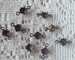 画像1: 4mmスクエア用/ブラスセッティング/クローズドバック/2リング/金古美(1個) (1)