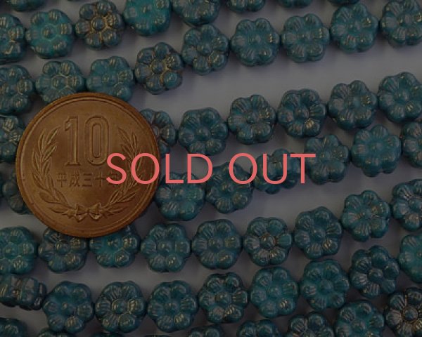 画像2: チェコガラスビーズ/8mmフラワー/ターコイズムーンダスト(10個) (2)