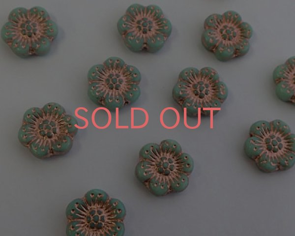画像2: チェコガラスビーズ/6ペタルフラワー/14mm/ミント×ブロンズ(2個） (2)