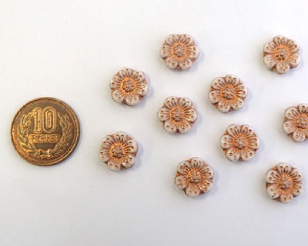 画像3: チェコガラスビーズ/6ペタルフラワー/14mm/ホワイト×ブロンズ(2個） (3)