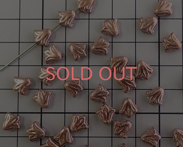 画像2: チェコガラスビーズ/リリー/アポロゴールド(8個) (2)