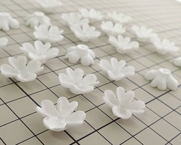 画像3: ヴィンテージ/ドイツ/プラスチックパーツ/ハナミズキ(1個) (3)