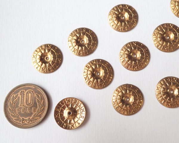 画像2: ヴィンテージ/ブラス/ラウンドシンボルプレート(1個) (2)