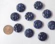 画像2: プラスチックビーズ/バンピーコイン/ネイビー/約23mm(2個) (2)
