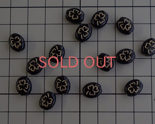 画像2: チェコガラスビーズ/クローバー/ブラック×ゴールド(6個) (2)