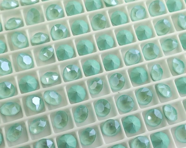 画像2: オーストリア製クリスタルガラス/#1088/ミントグリーン /29ss(4個) (2)