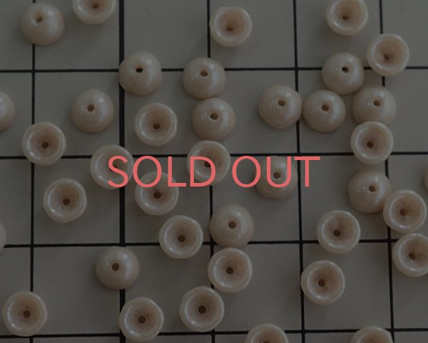 画像2: チェコガラスビーズ/ティーカップ/ラスターオペークシャンパーニュ/約4×2mm(45個) (2)