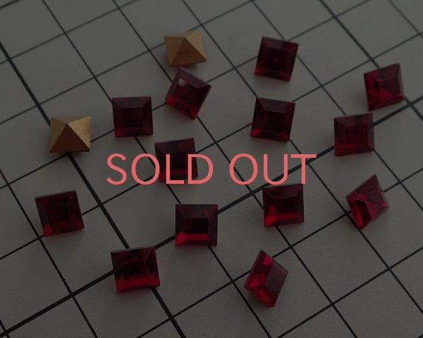 画像2: デッドストック/チェコ/プレシオサ/ガラスストーン/シャム/6mm(2個) (2)