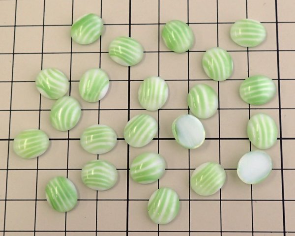 画像2: ヴィンテージ/ドイツ/ガラス/ストライプ/グリーン/約12×10mm(1個) (2)