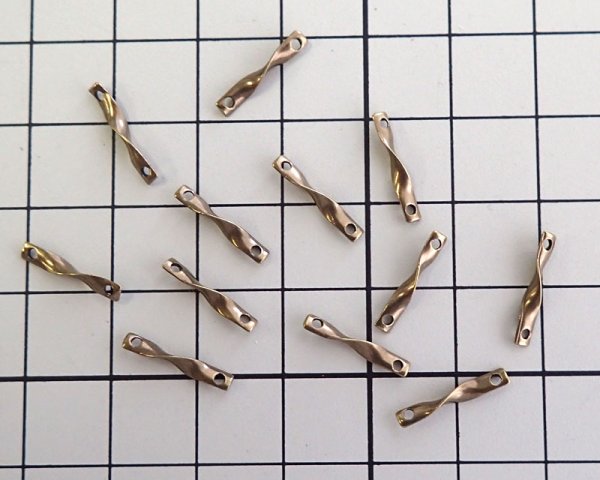 画像2: メッキなし真鍮コネクターD(4個) (2)