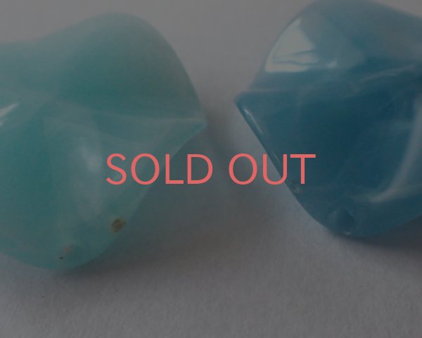 画像3: プラスチックビーズ/ラージウェーブ/ネイビーマーブル(2個) (3)