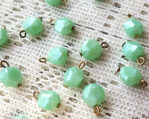 画像2: ヴィンテージ/ドイツ/プラ/シルクグリーン/8mm(2個) (2)