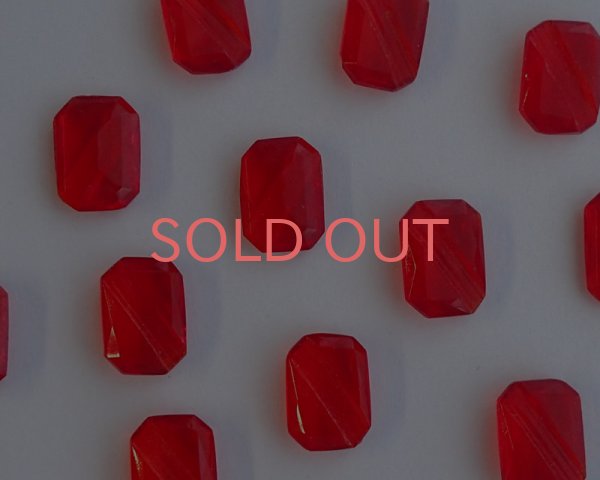 画像2: ヴィンテージ/オクタゴンガラスストーン/シャムルビー/14×10mm（1個) (2)