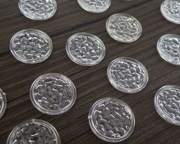 画像2: ヴィンテージ/ドイツ/プラスチックコネクター/クリアテクスチャード(4個) (2)