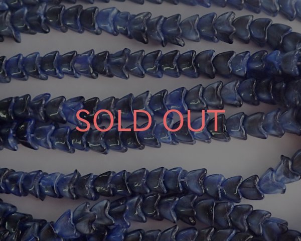 画像2: チェコガラスビーズ/ミニフラワー/ブルーブラックマーブル（20個） (2)