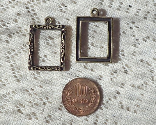 画像2: レジン用空枠/レクタングルA/金古美(1個) (2)