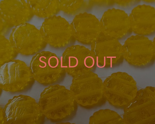 画像2: チェコガラスビーズ/2ホールデイジー/イエロー(10個) (2)